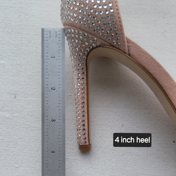 Jessica Simpon Strapy Heels - Picture 10 of 11